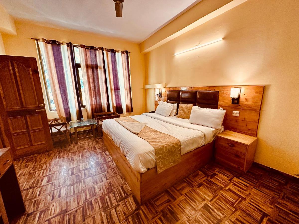 Hotel Grand Kalinga - Near Volvo Bus Stand Manali Buitenkant foto