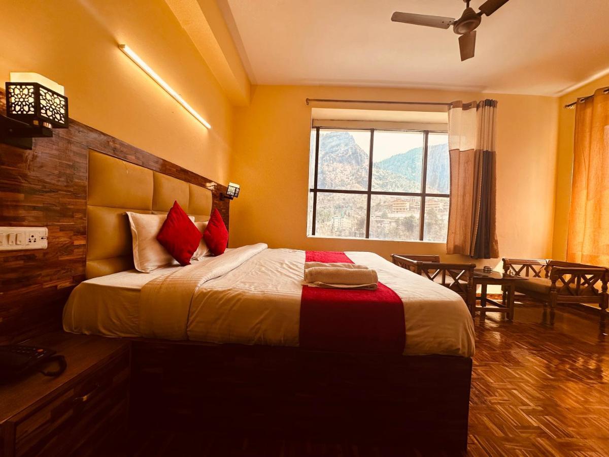 Hotel Grand Kalinga - Near Volvo Bus Stand Manali Buitenkant foto