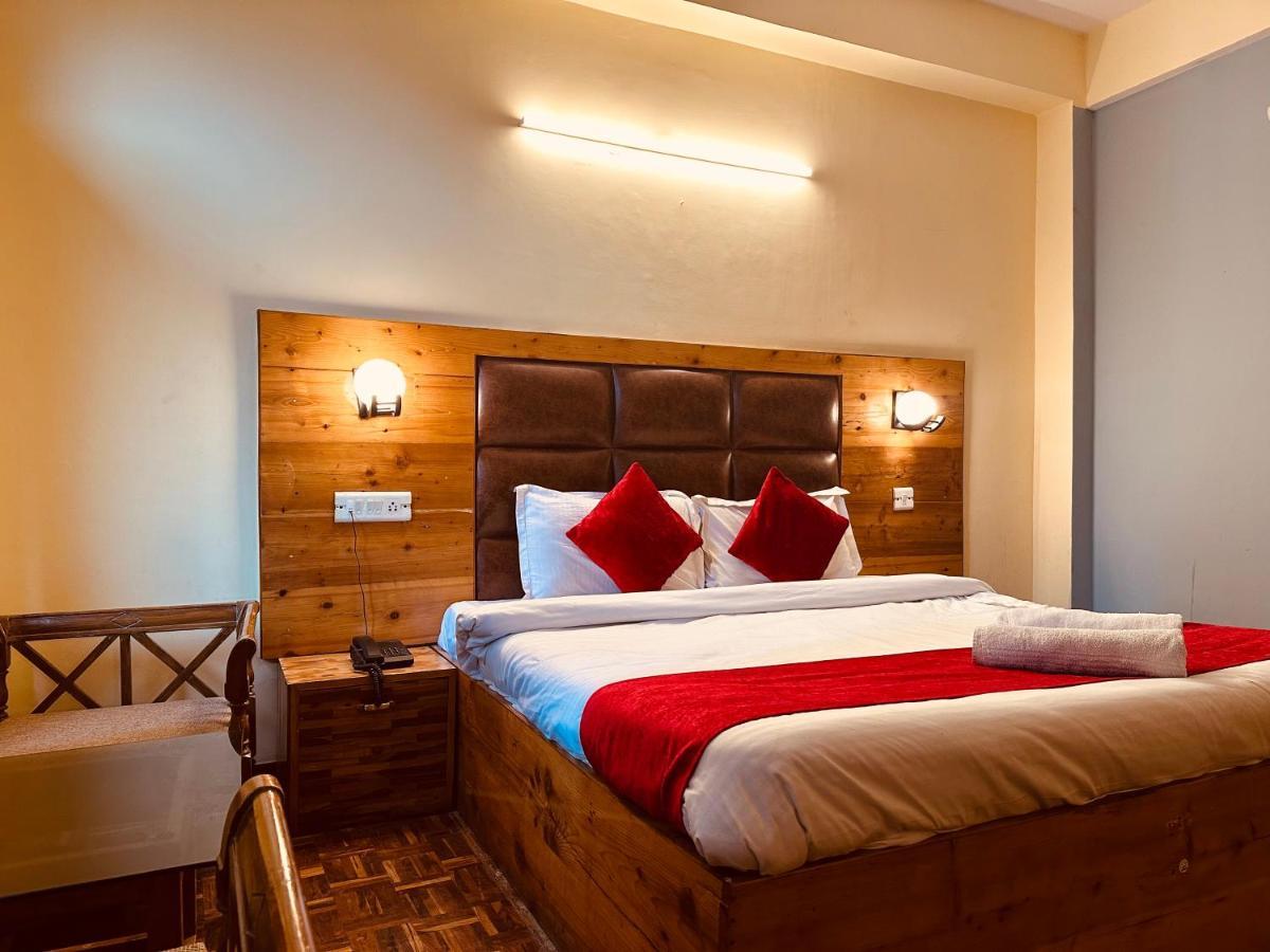 Hotel Grand Kalinga - Near Volvo Bus Stand Manali Buitenkant foto