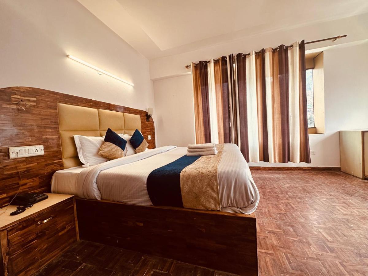 Hotel Grand Kalinga - Near Volvo Bus Stand Manali Buitenkant foto