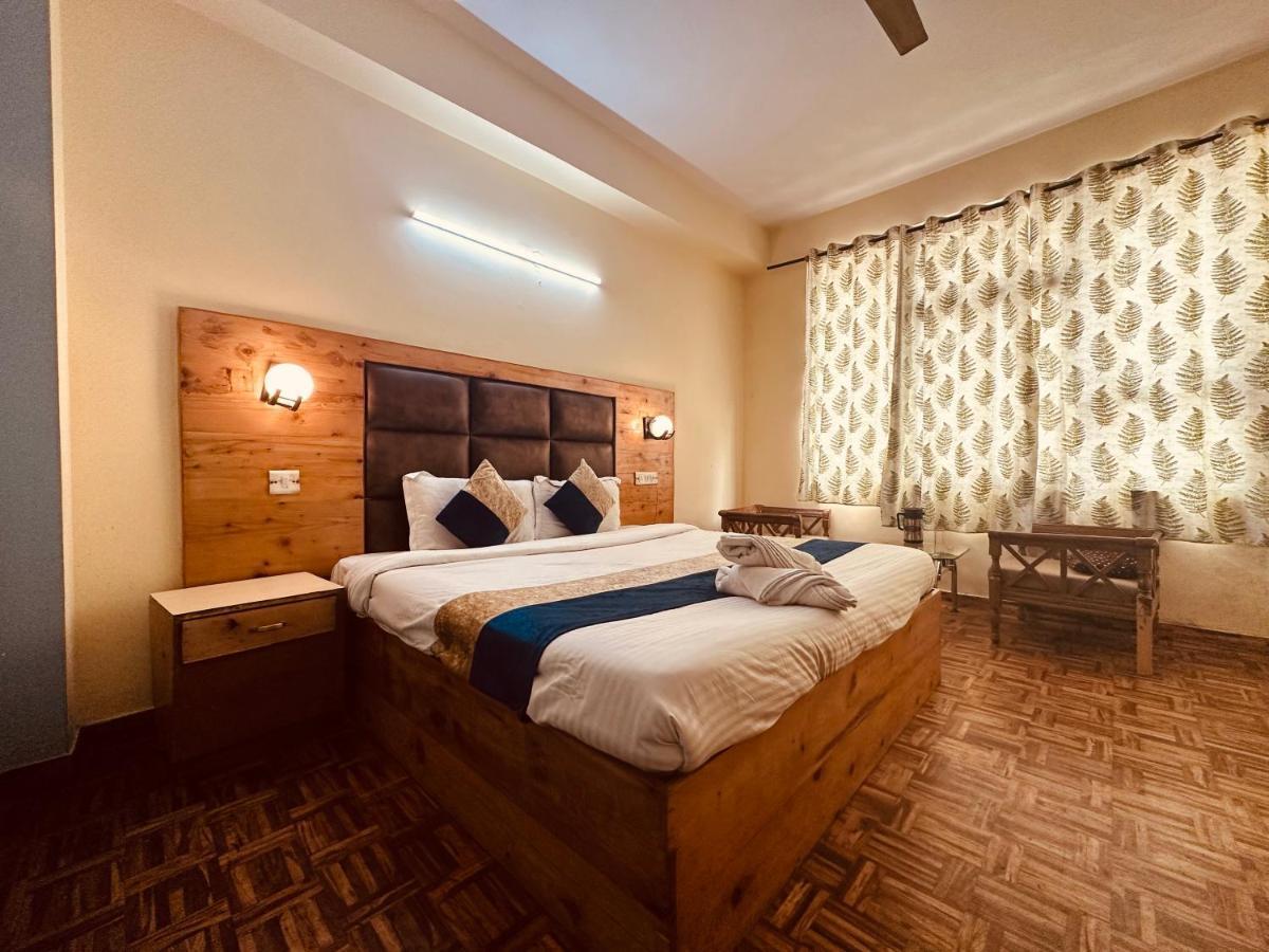 Hotel Grand Kalinga - Near Volvo Bus Stand Manali Buitenkant foto