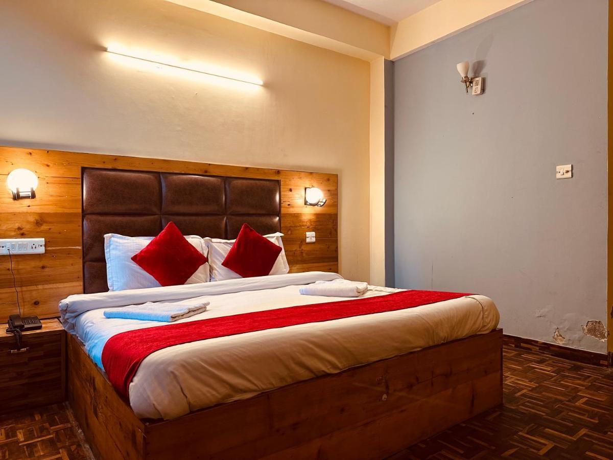 Hotel Grand Kalinga - Near Volvo Bus Stand Manali Buitenkant foto