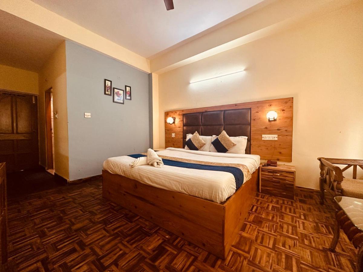 Hotel Grand Kalinga - Near Volvo Bus Stand Manali Buitenkant foto
